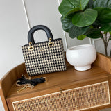 En-ji Haejin Handbag - Black