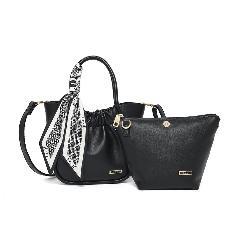 En-ji Kyungji Handbag - Black