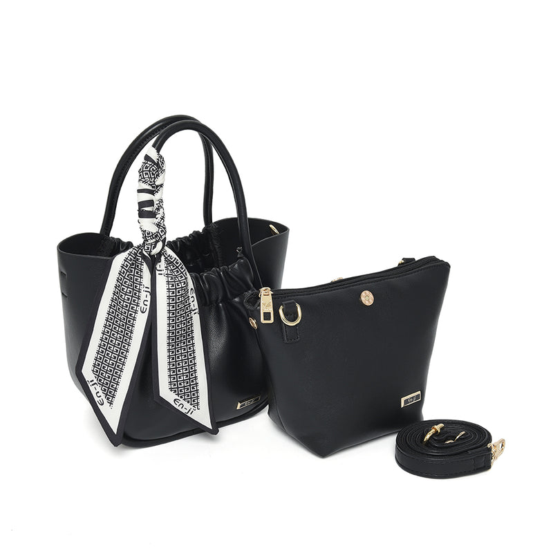 En-ji Kyungji Handbag - Black