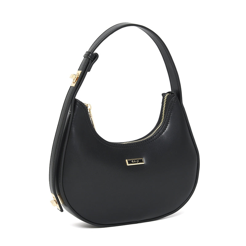 En-ji Seoari Handbag - Black