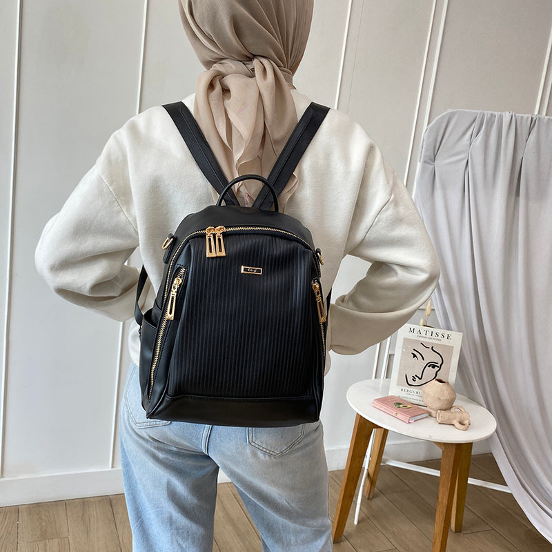 En-ji Noona Backpack - Black