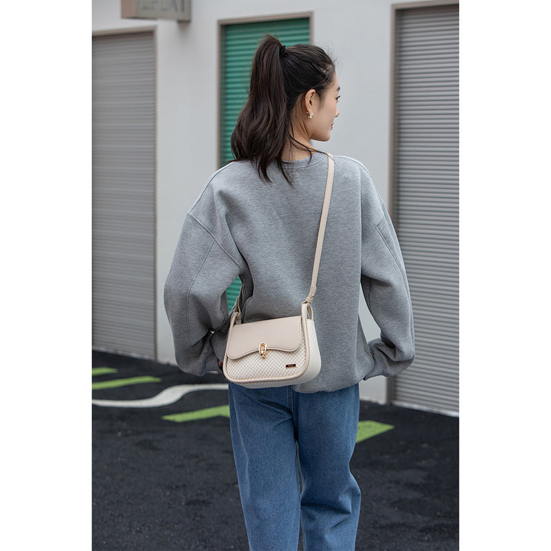 En-ji Kyungi Shoulderbag - Cream