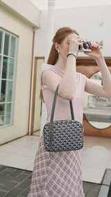 En-Ji Elodi Shoulderbag Wanita - Grey