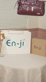 En-ji X Tzi Xuan - Moni Shoulderbag Wanita - Cream